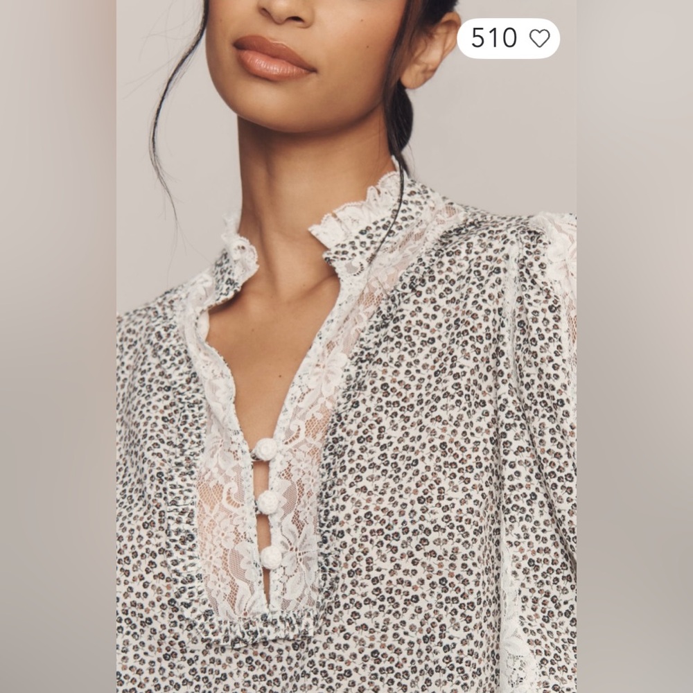 Anthropologie Cape-Sleeve Lace-Trim Blouse In: Sand - Picture 4 of 5